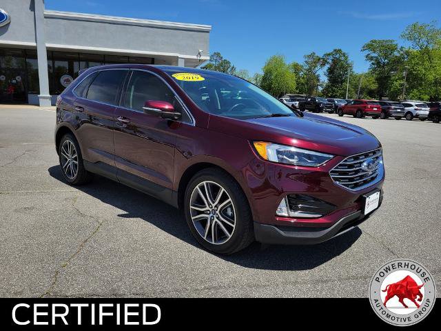 Certified 2019 Ford Edge Titanium w/ Equipment Group 301A FWD image 9