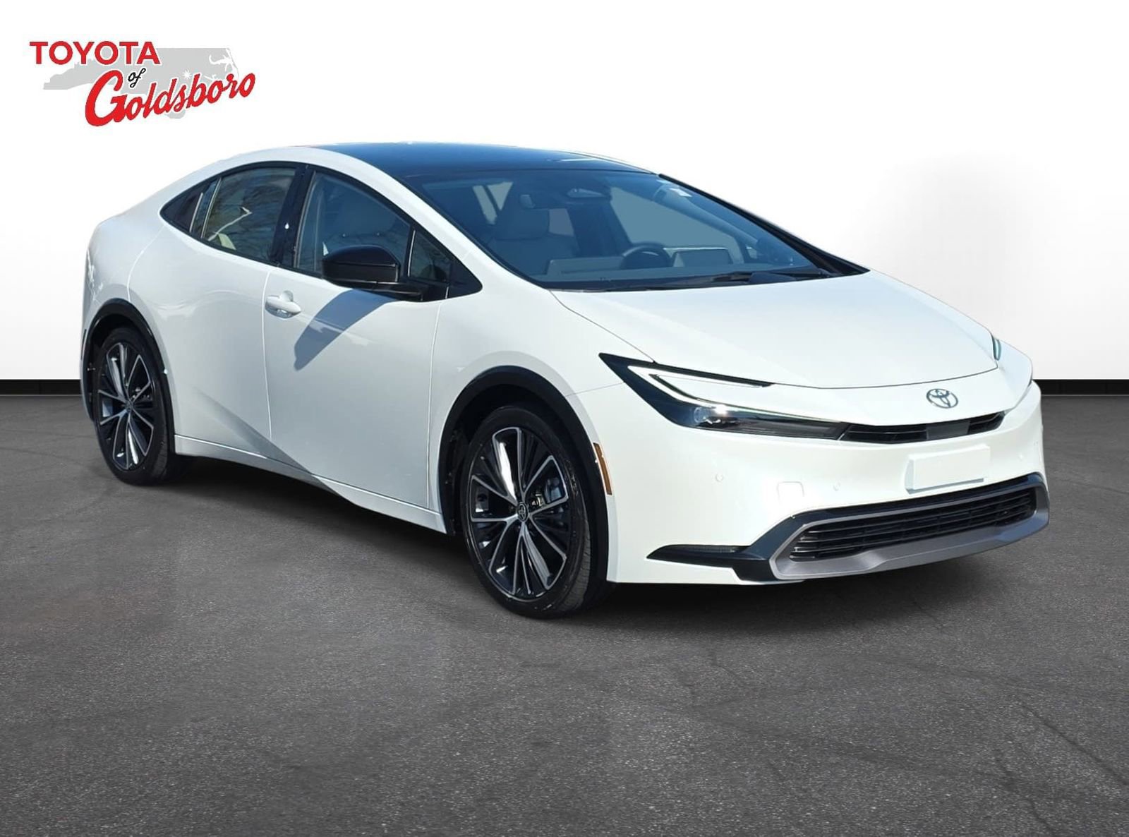 Used 2024 Toyota Prius Limited image 3