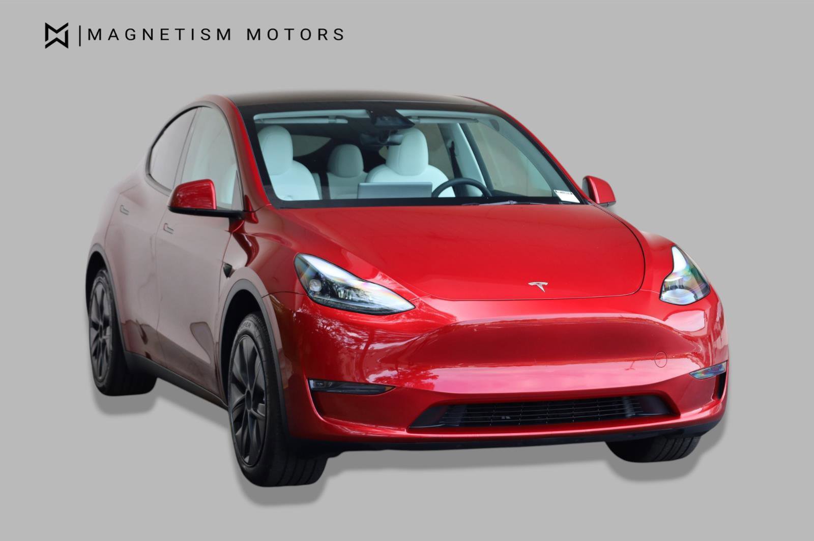 Used 2024 Tesla Model Y Long Range RWD image 4