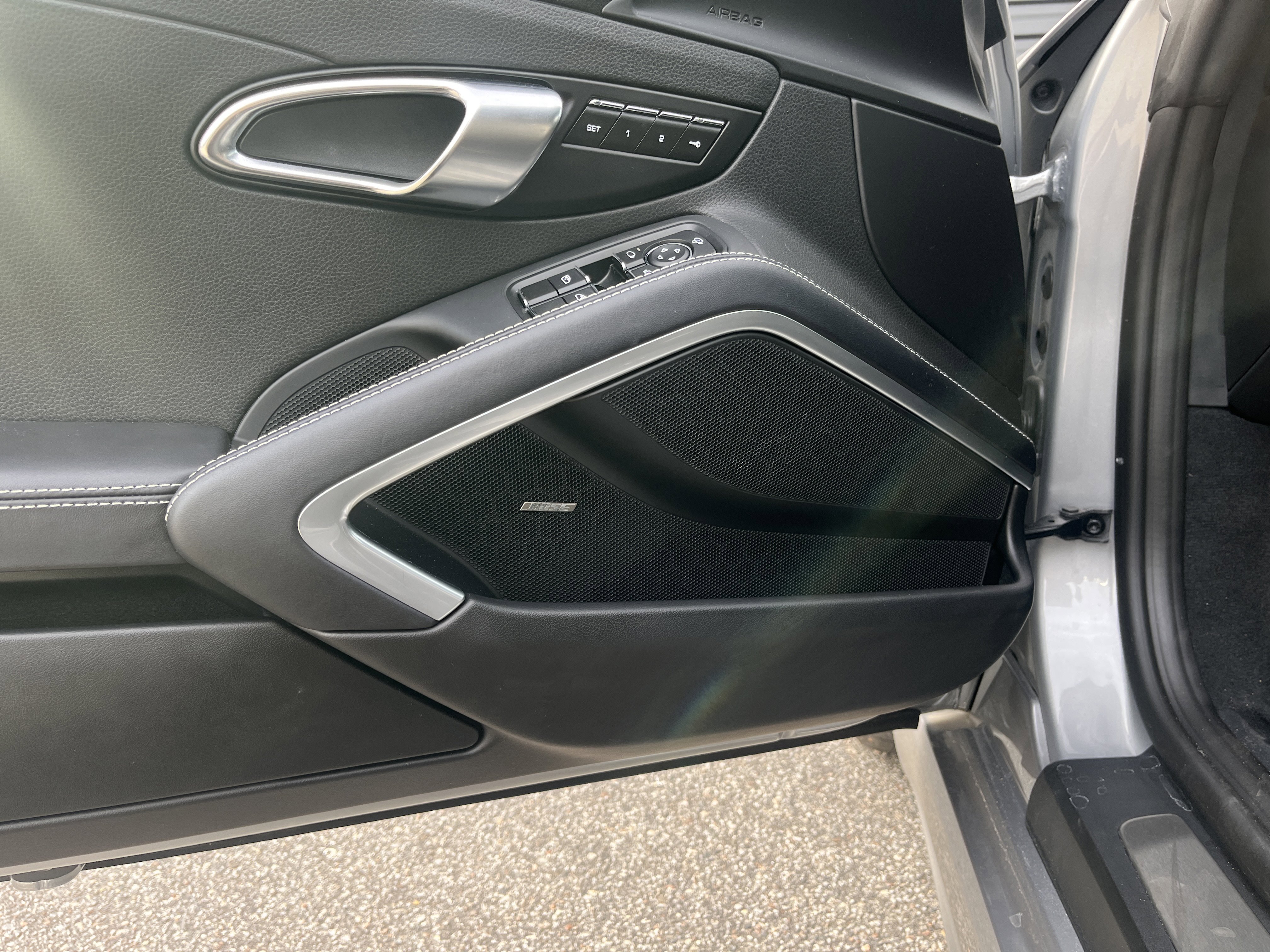 Certified 2024 Porsche 718 Boxster Style Edition image 16