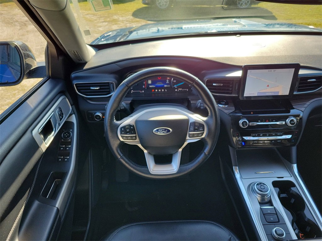 Used 2023 Ford Explorer Limited w/ Equipment Group 301A image 30