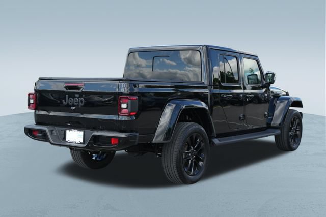 Used 2023 Jeep Gladiator Overland AWD/4WD image 9
