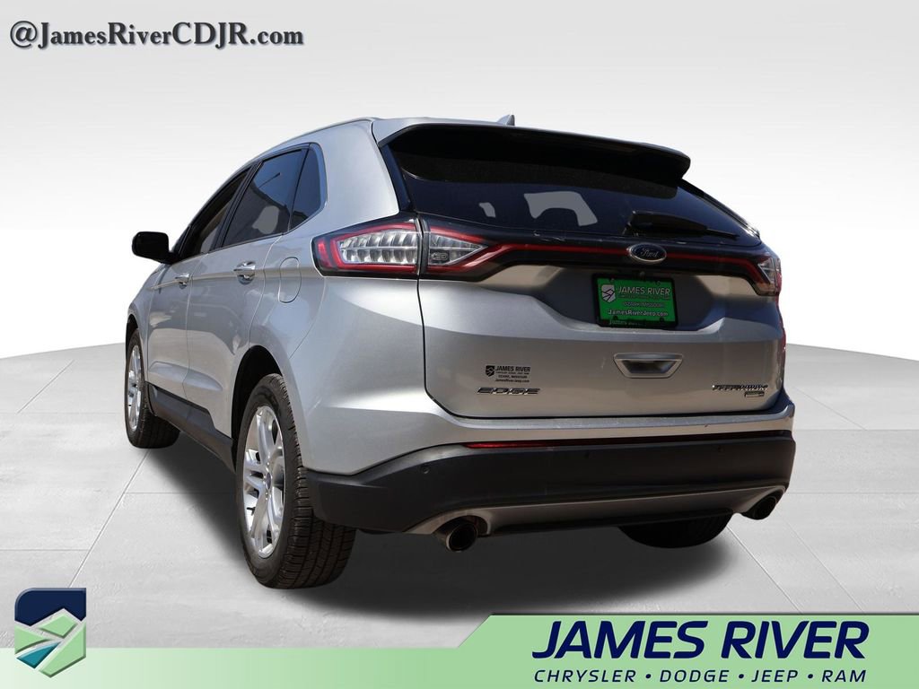 Used 2018 Ford Edge Titanium w/ Technology Package AWD/4WD image 3