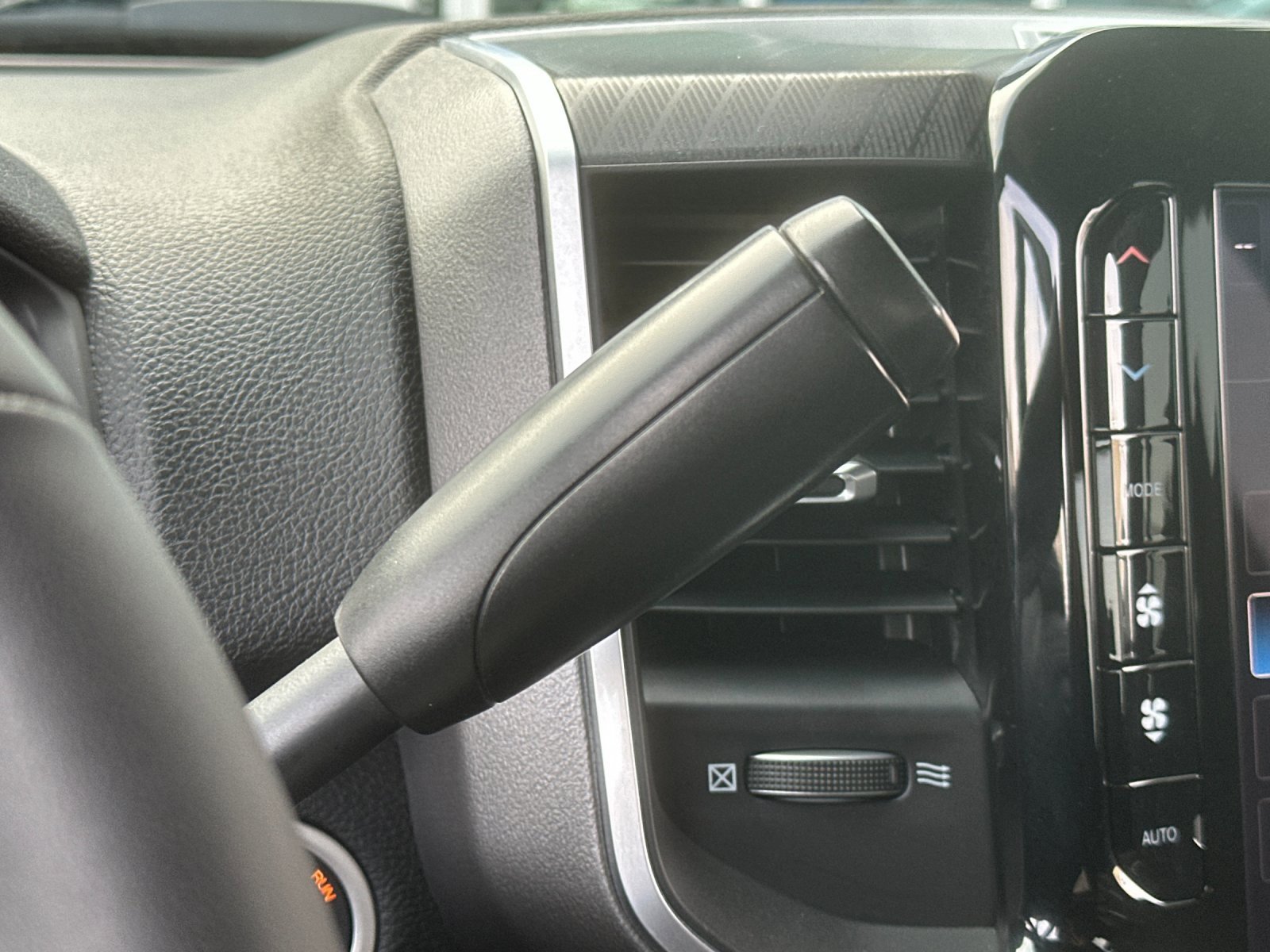 Certified 2025 RAM 2500 Big Horn image 21