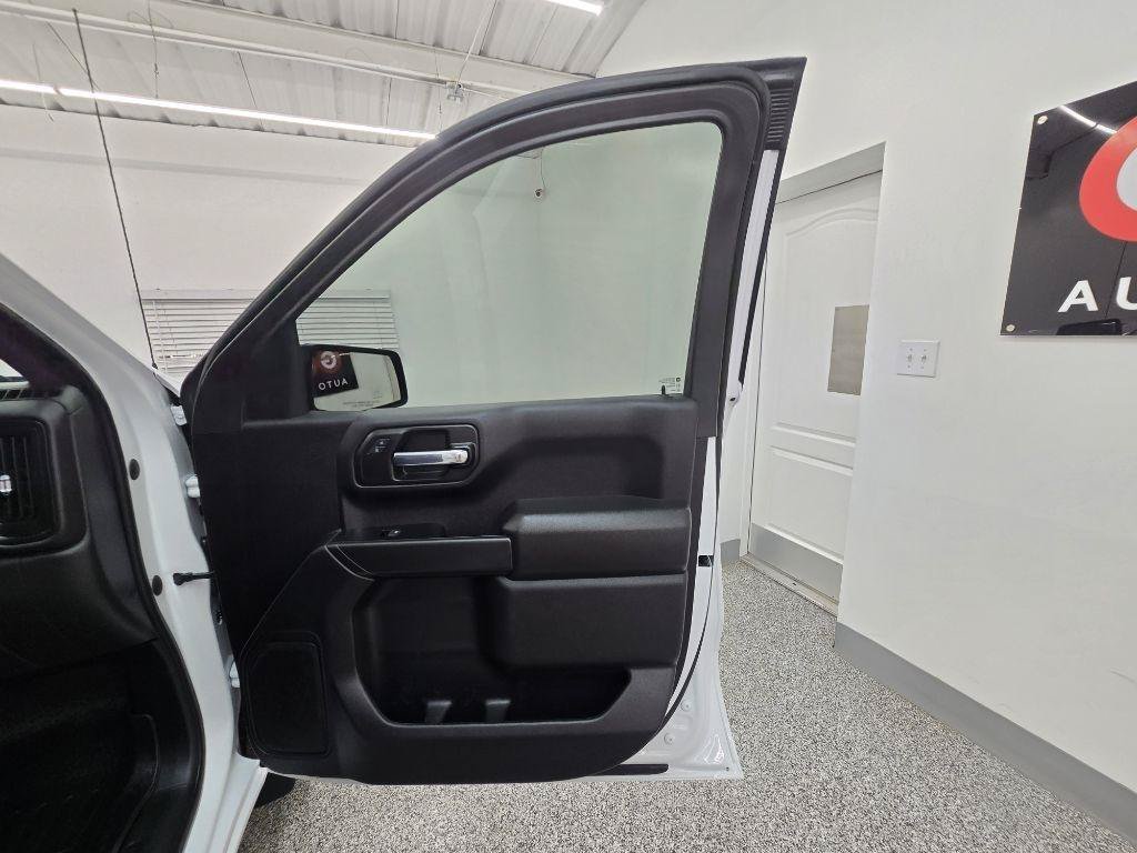 Used 2023 Chevrolet Silverado 1500 W/T AWD/4WD image 27