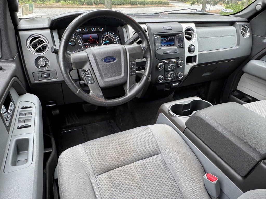 Used 2013 Ford F150 XLT w/ Luxury Equipment Group image 18