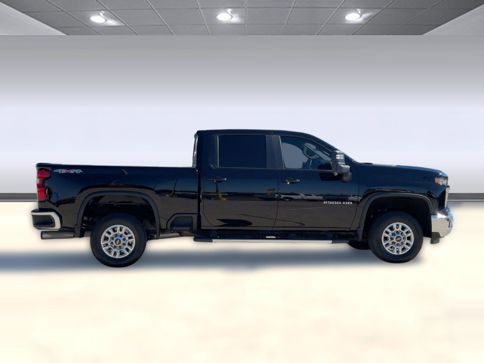 Used 2025 Chevrolet Silverado 2500 LT w/ Convenience Package image 8