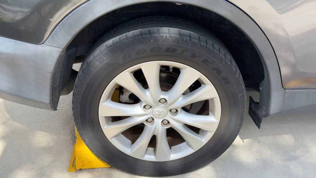 Used 2013 Toyota RAV4 Limited FWD image 10