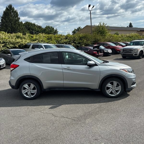Used 2019 Honda HR-V EX image 13