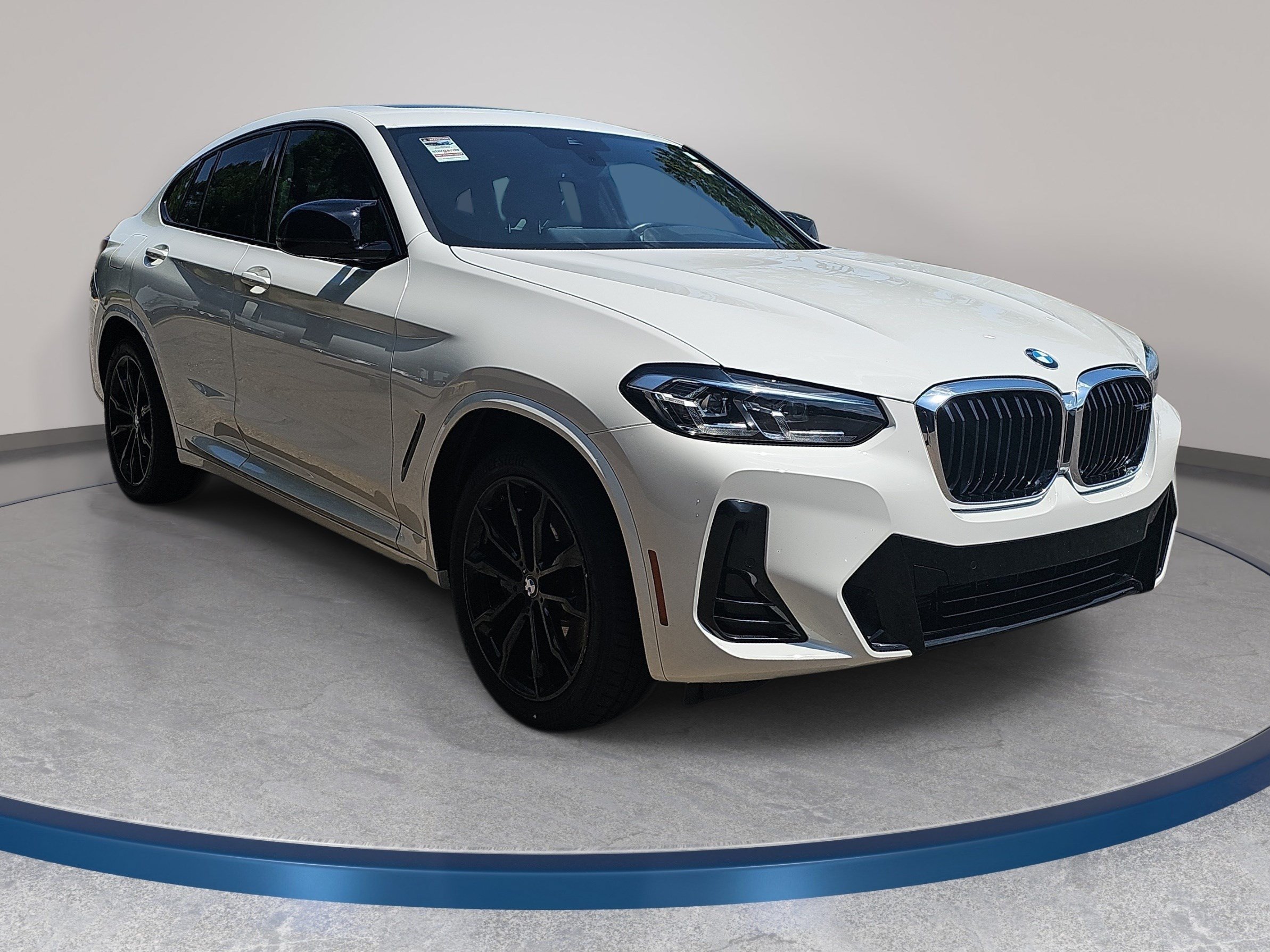 Used 2024 BMW X4 M40i w/ Premium Package AWD/4WD image 4