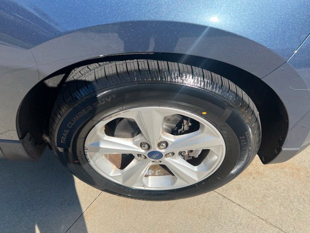 Used 2019 Ford Edge SE FWD image 11