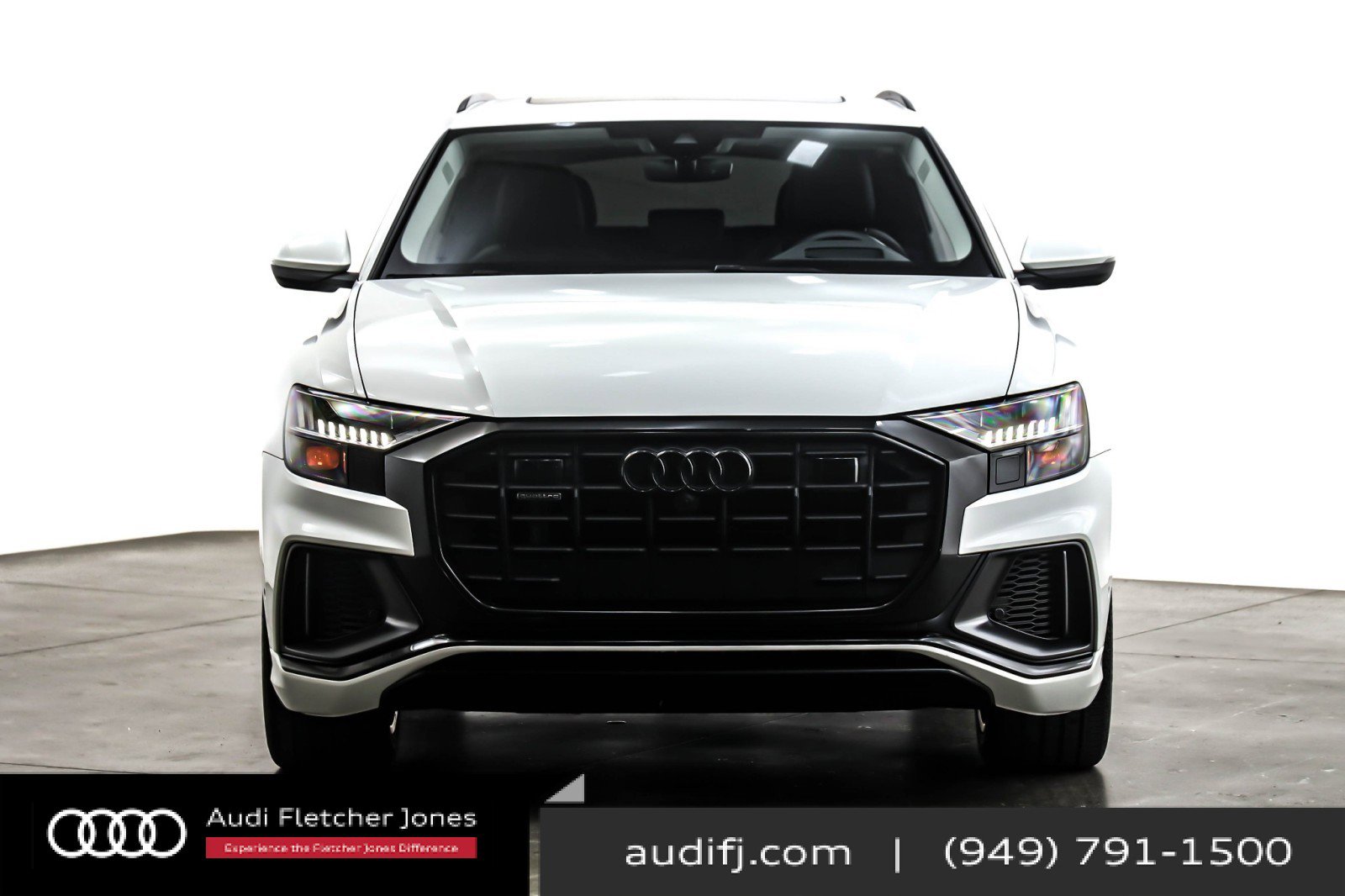 Used 2023 Audi Q8 Prestige w/ Prestige Package image 3
