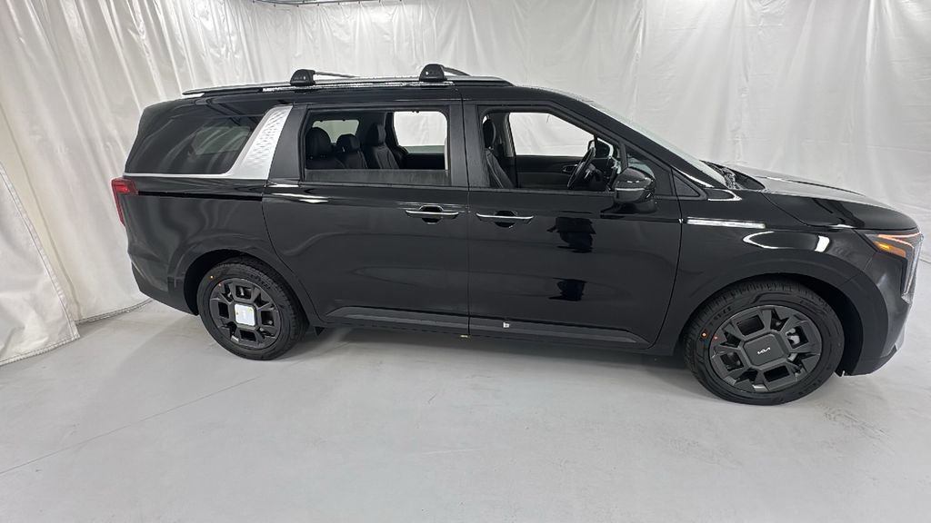 New 2026 Kia Carnival EX image 2