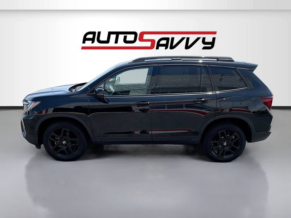 Used 2025 Honda Passport Black Edition image 4