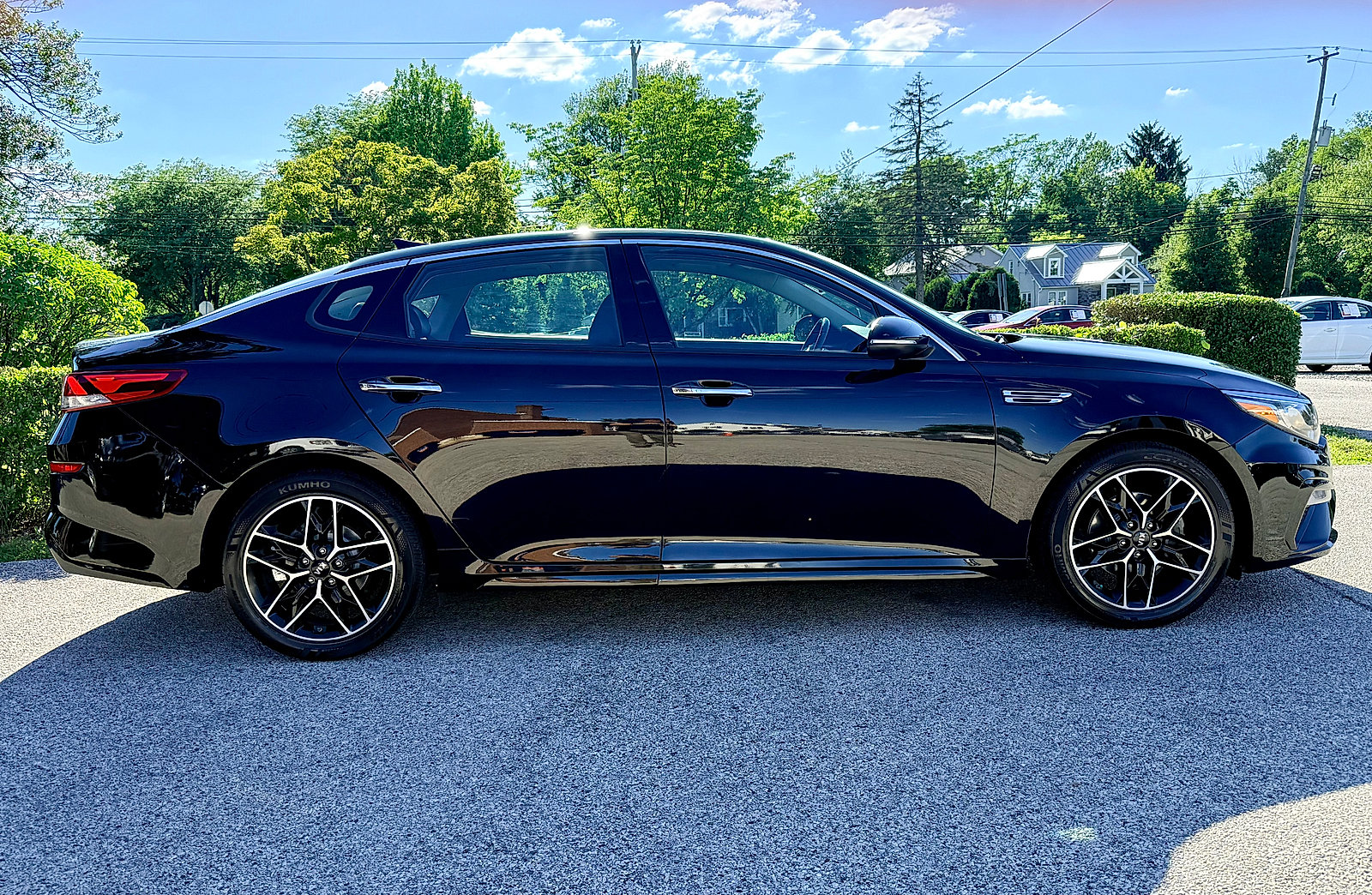 Used 2020 Kia Optima SE FWD image 3