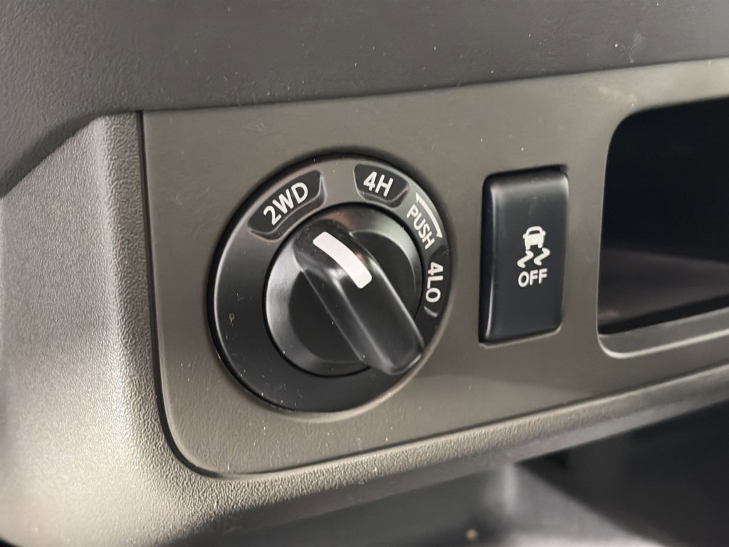 Used 2019 Nissan Frontier SV image 22