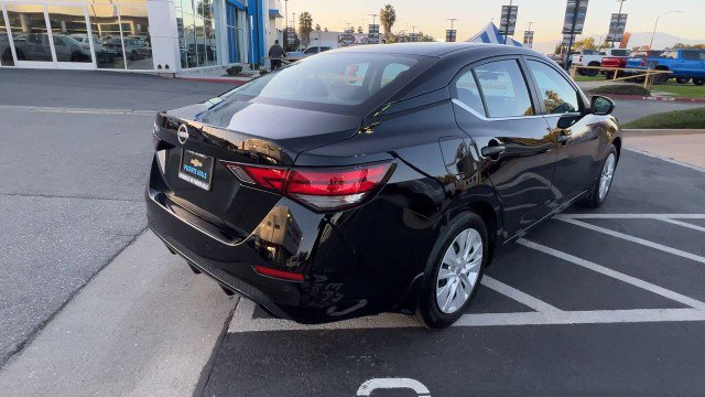 Used 2024 Nissan Sentra S image 8