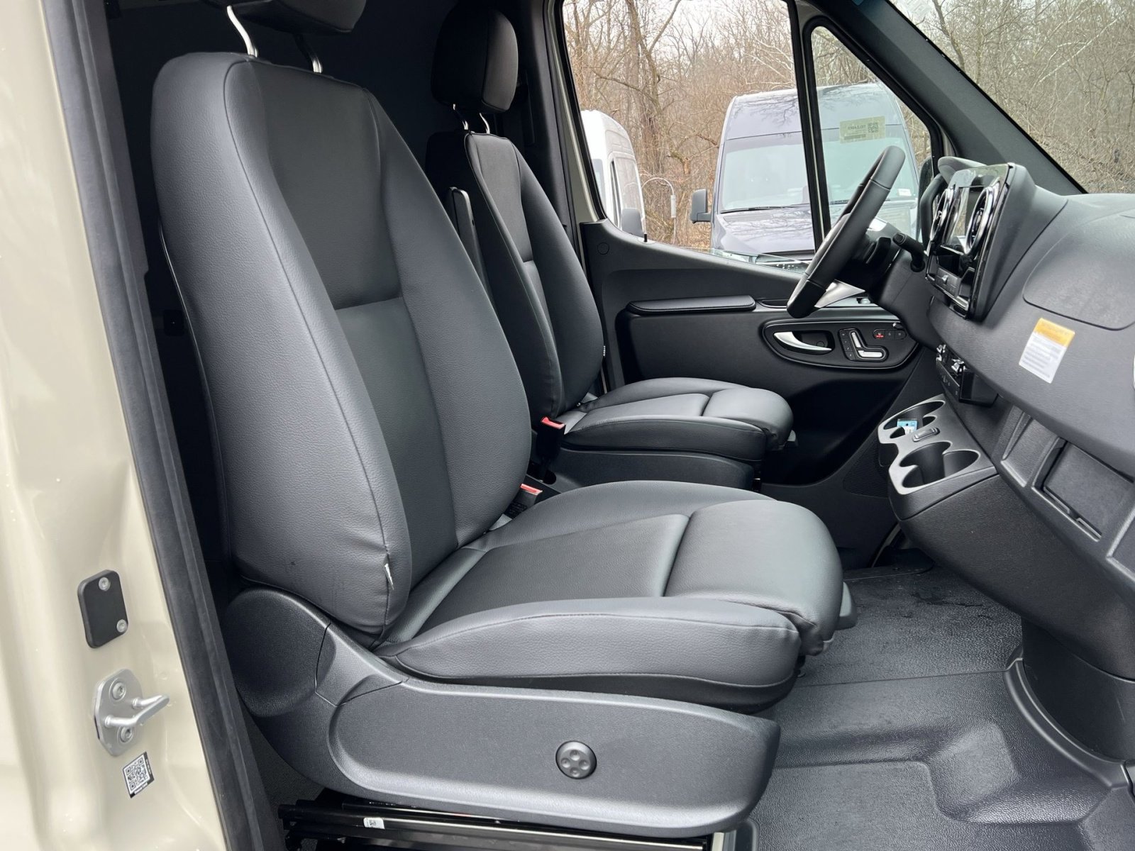 New 2026 Mercedes-Benz Sprinter 144 Cargo image 27