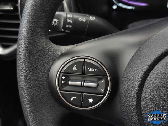 Certified 2025 Kia Soul S image 27