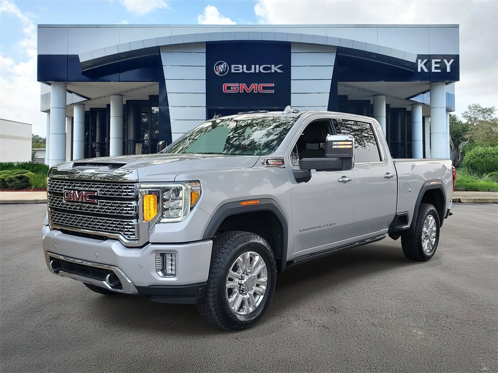 Used 2022 GMC Sierra 2500 Denali image 2