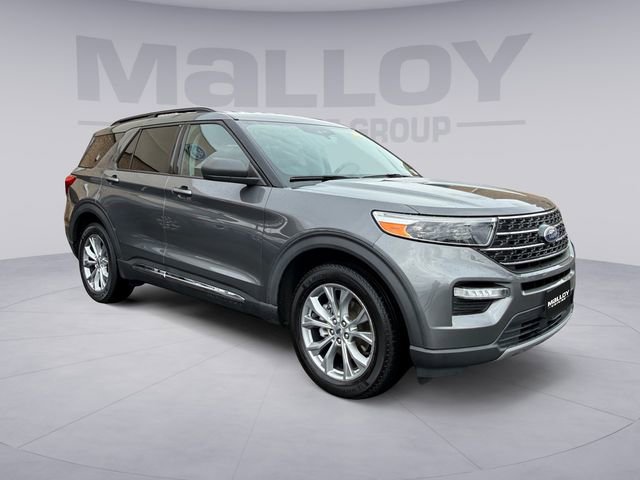 Used 2021 Ford Explorer XLT w/ Equipment Group 202A image 7