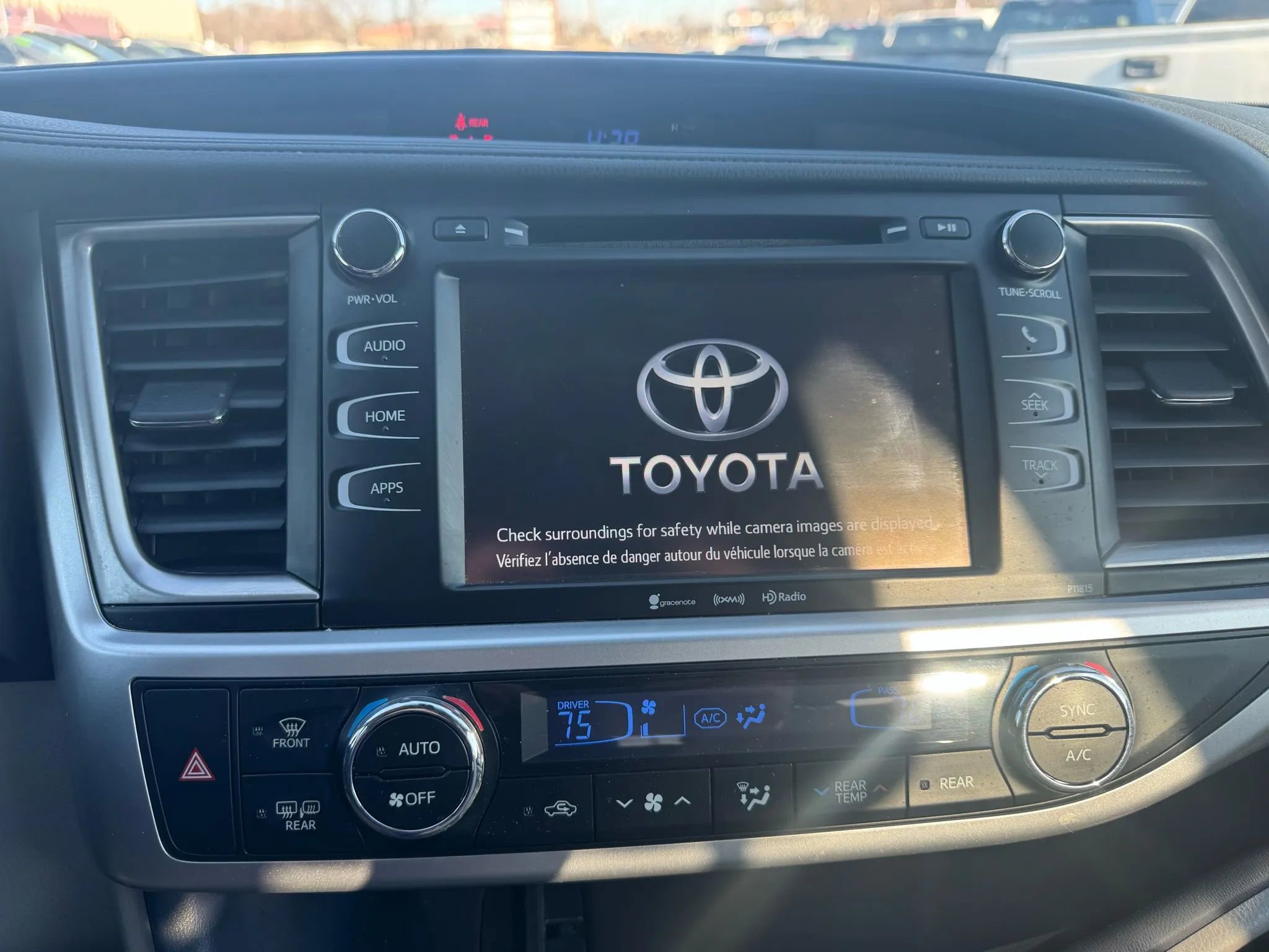 Used 2019 Toyota Highlander Plus image 17