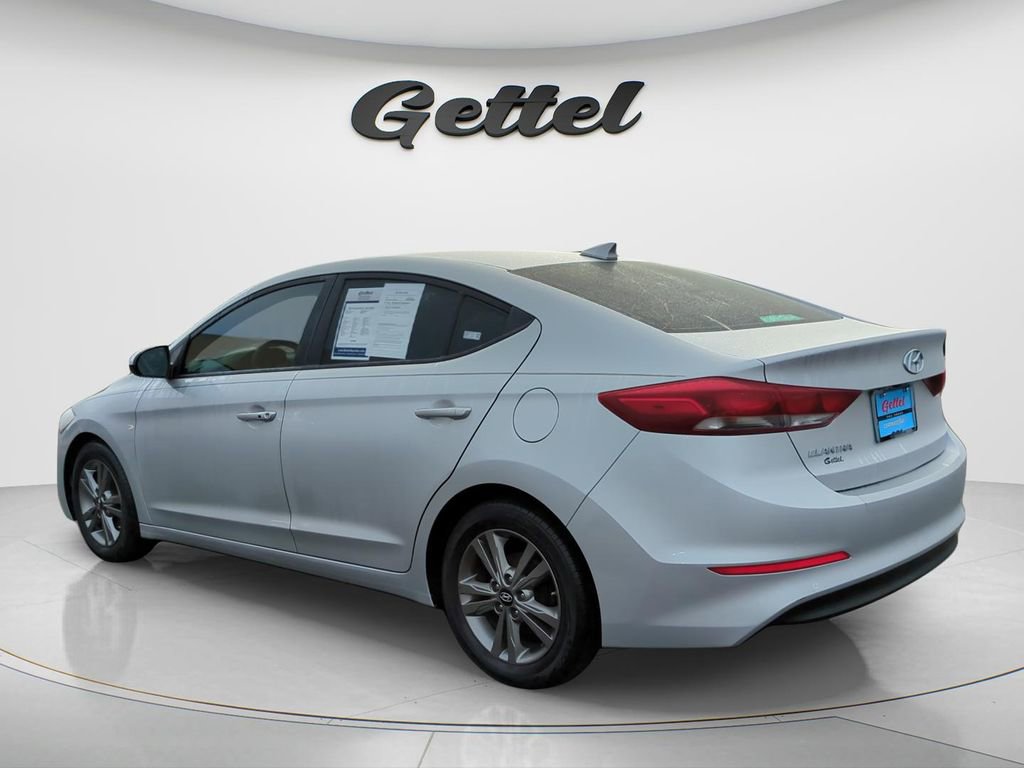 Used 2017 Hyundai Elantra Value Edition image 6