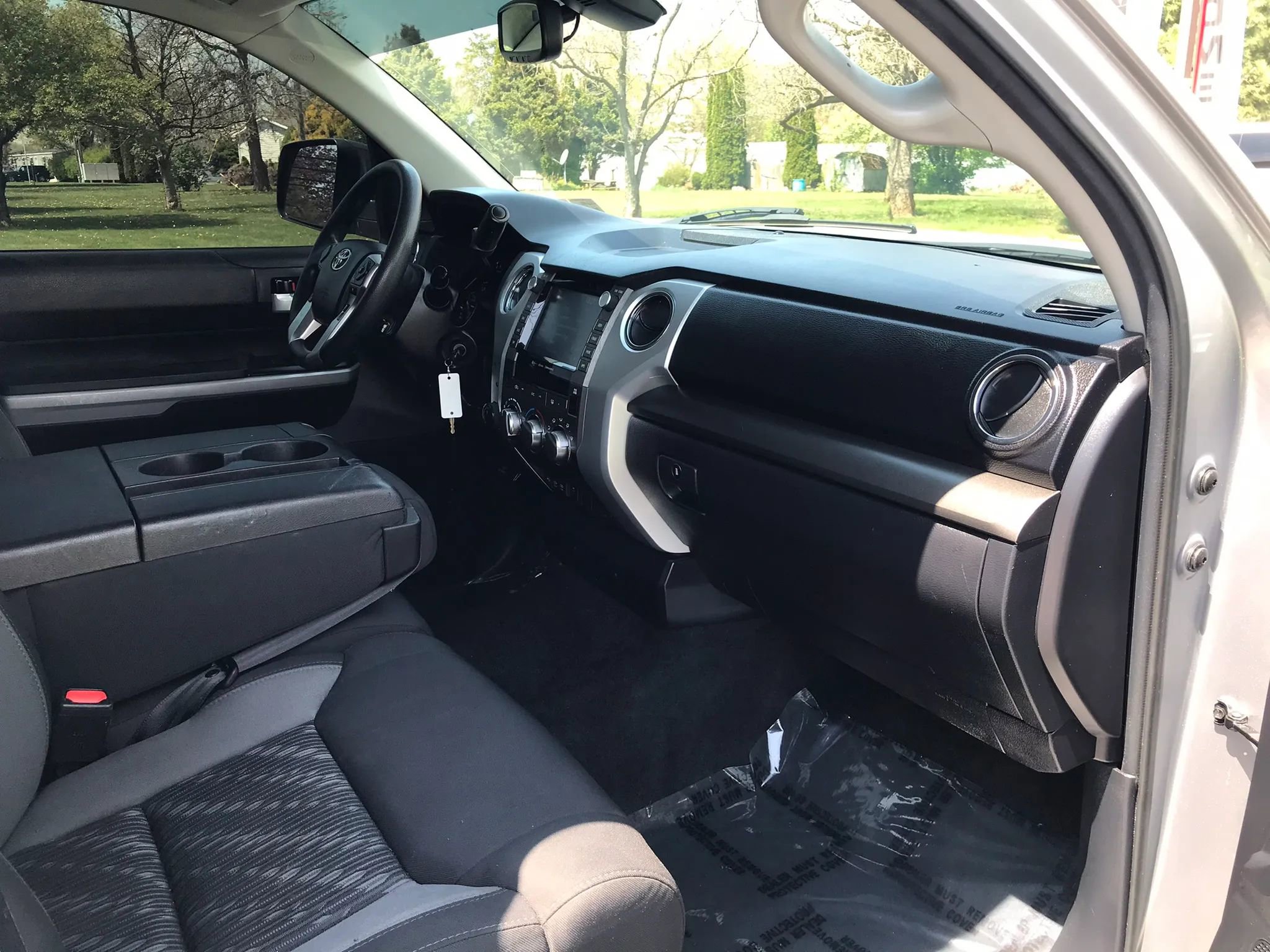 Used 2021 Toyota Tundra SR5 AWD/4WD image 48