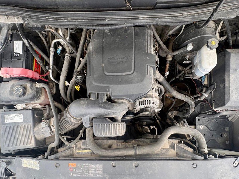 Used 2009 Chevrolet Silverado 1500 LT w/ Power Pack Plus AWD/4WD image 9