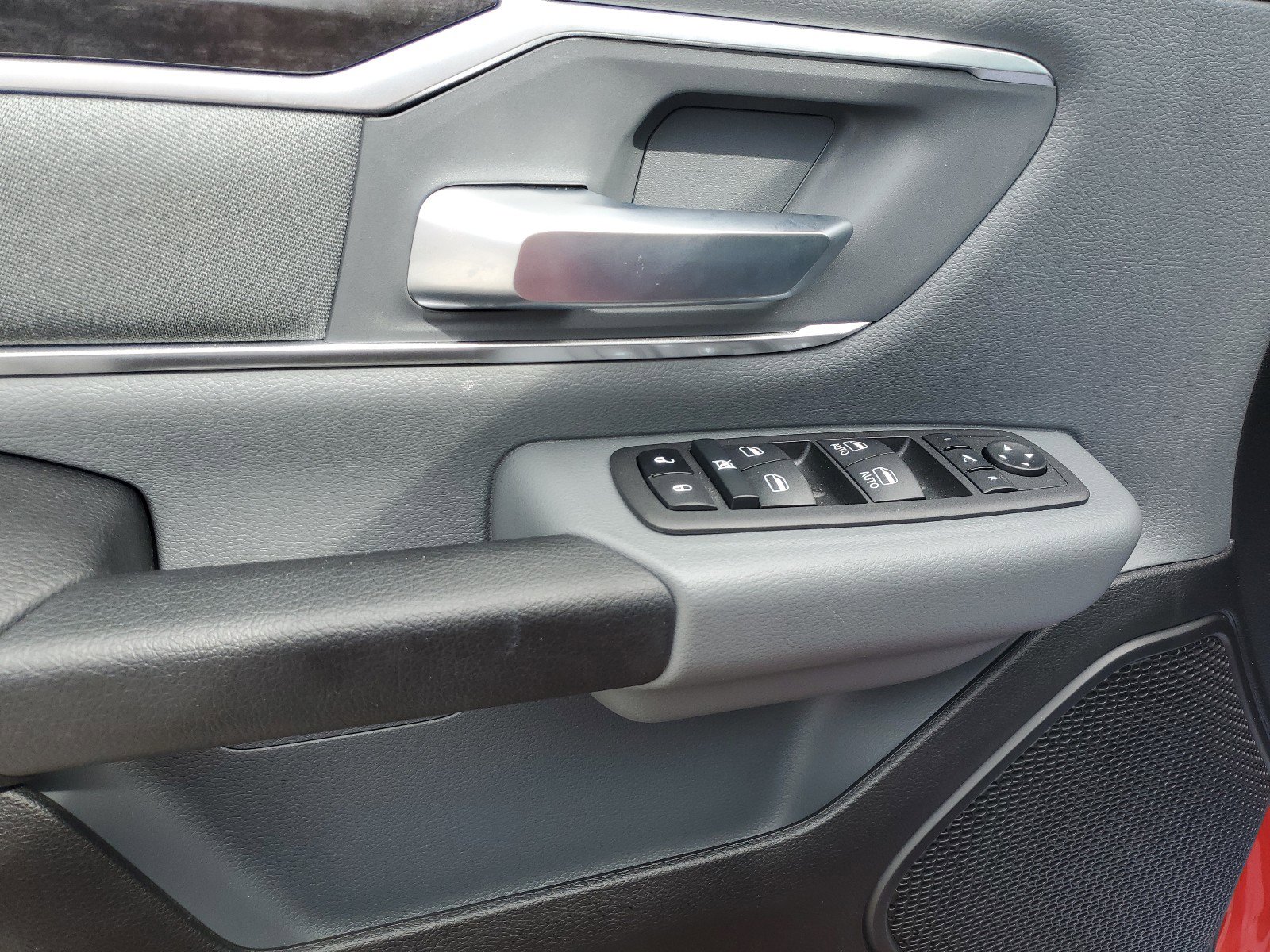 Used 2022 RAM 1500 Lone Star image 15