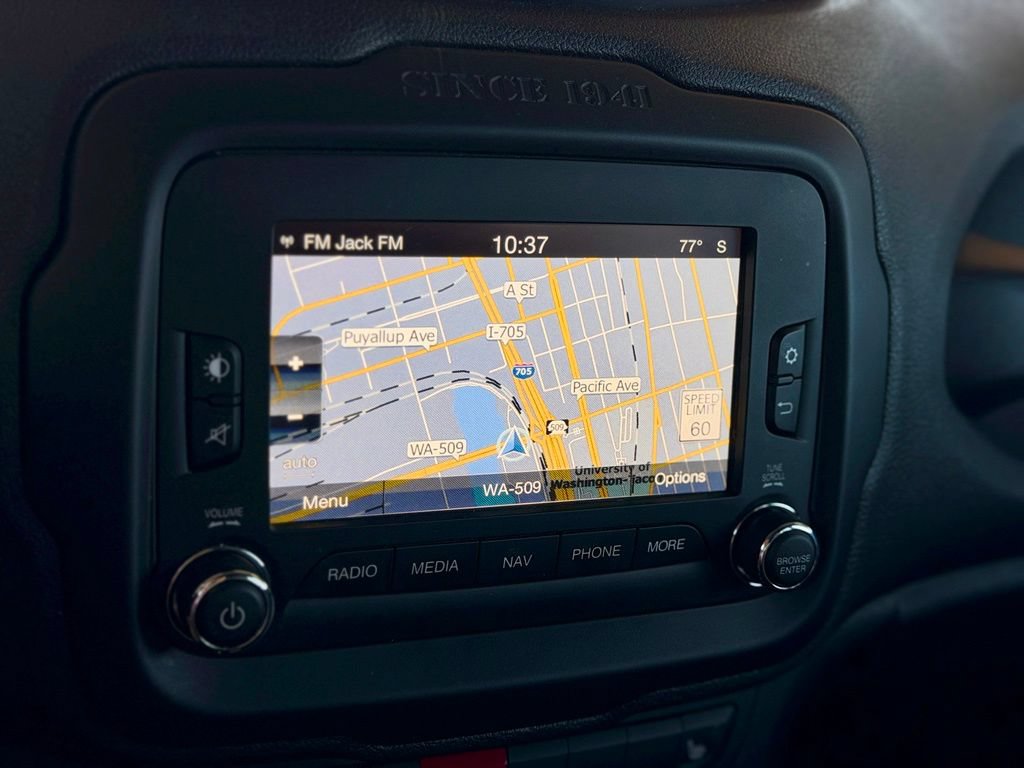Used 2016 Jeep Renegade Limited AWD/4WD image 47