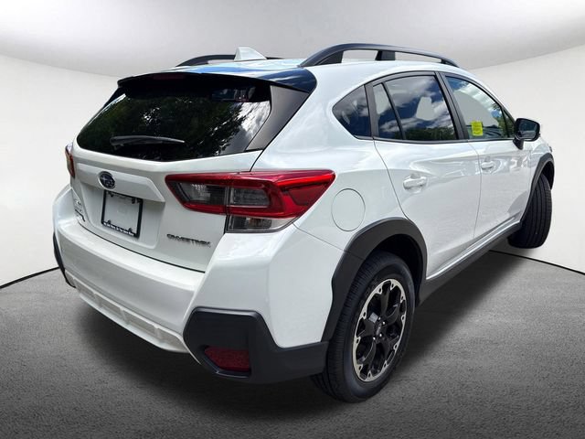Certified 2022 Subaru Crosstrek 2.0i Premium w/ Moonroof Package AWD/4WD image 16