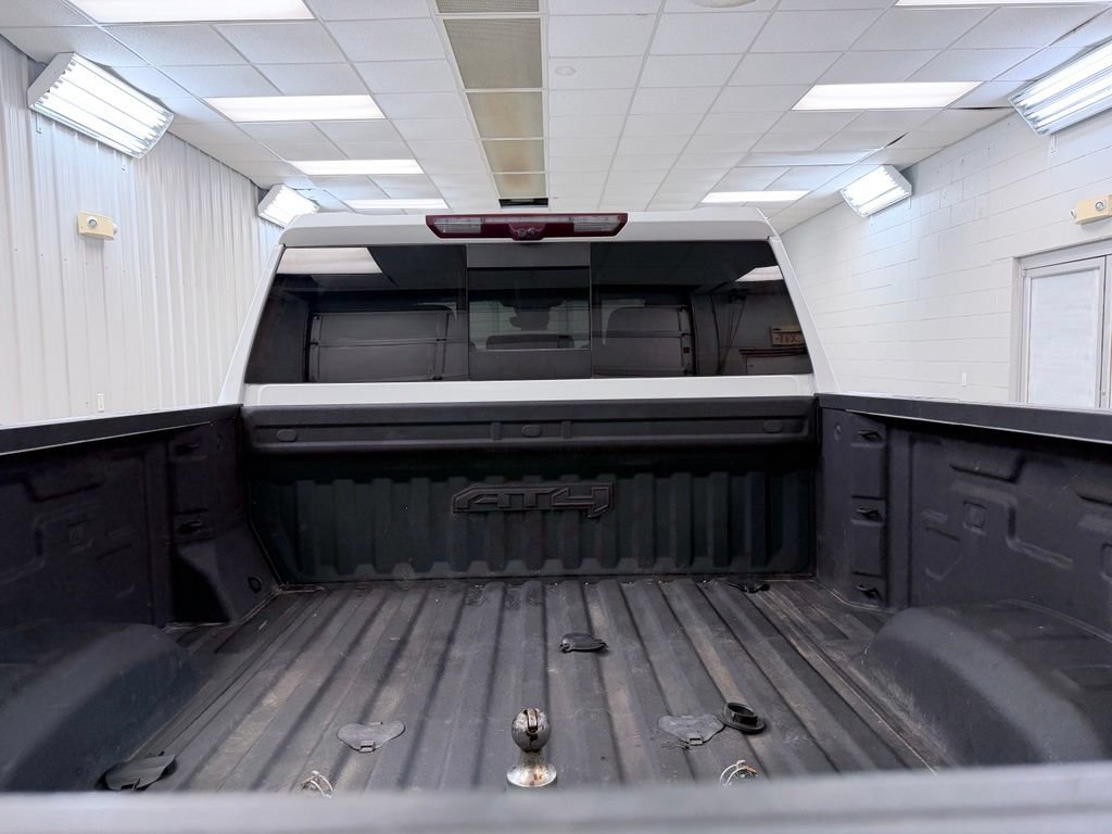 Used 2024 GMC Sierra 2500 AT4 w/ AT4 Premium Plus Package AWD/4WD image 32