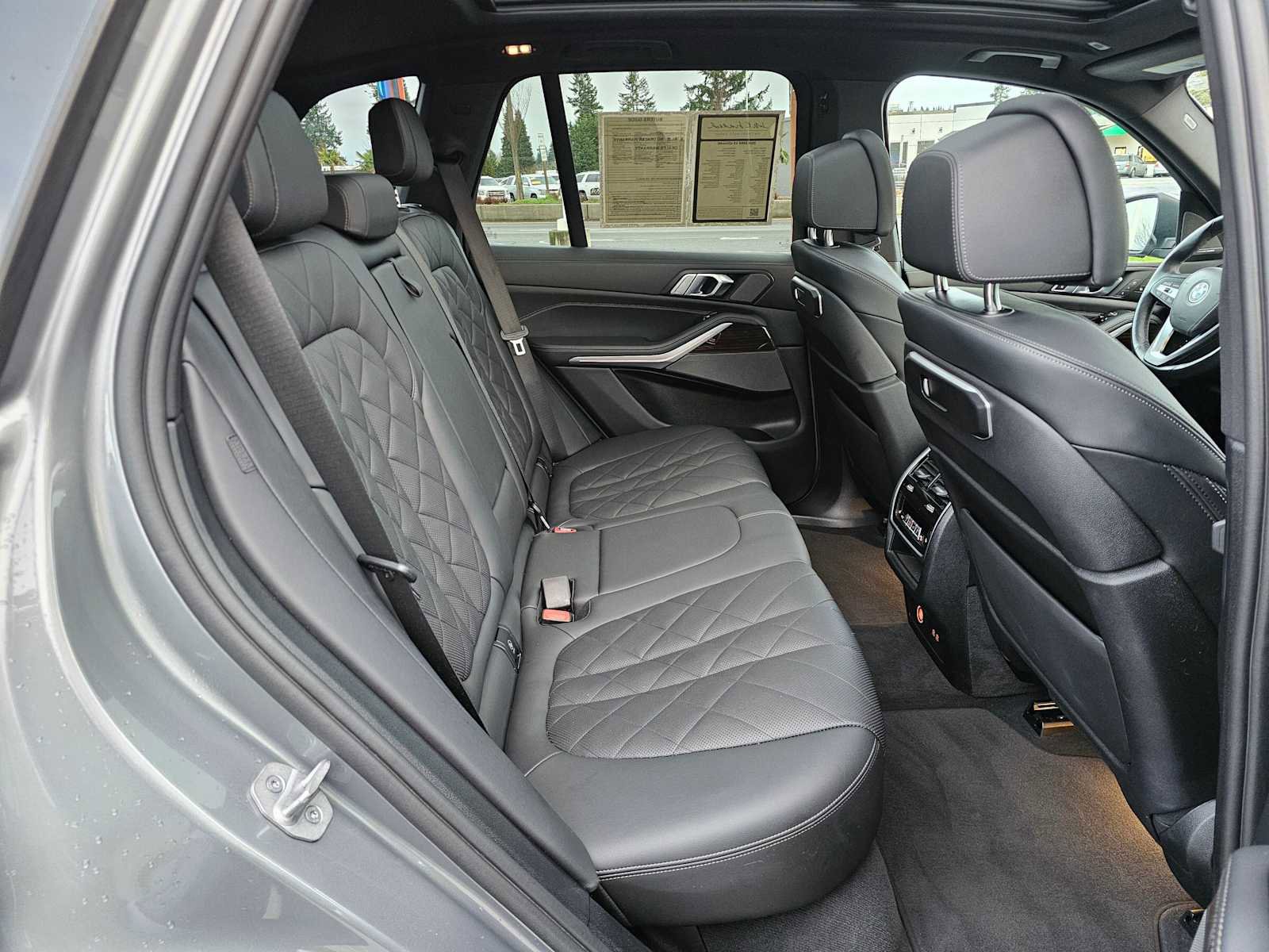 Used 2024 BMW X5 xDrive40i image 12