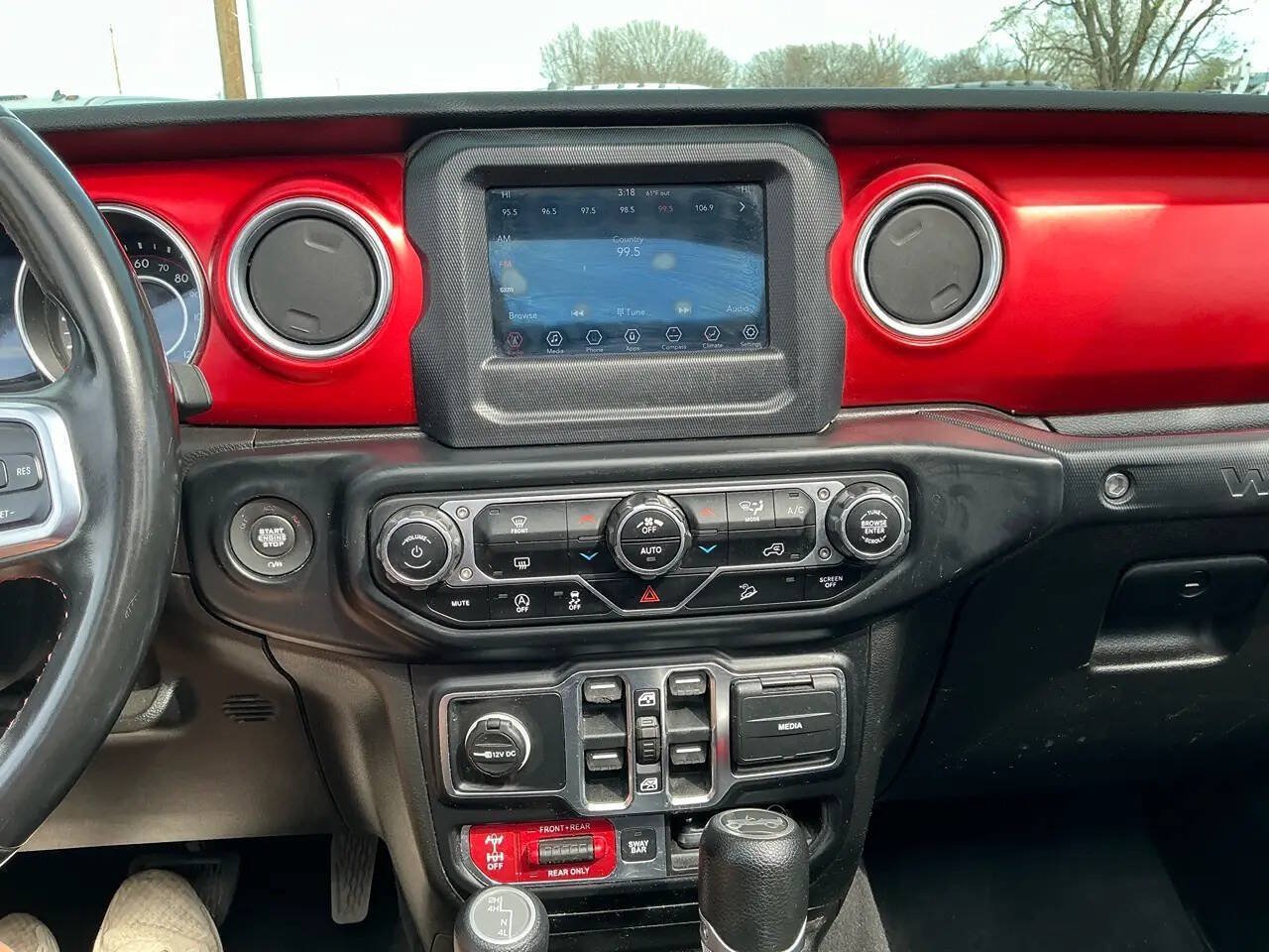 Used 2020 Jeep Wrangler Unlimited Rubicon AWD/4WD image 16