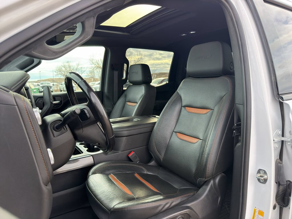 Used 2020 GMC Sierra 1500 AT4 w/ AT4 Premium Package AWD/4WD image 2