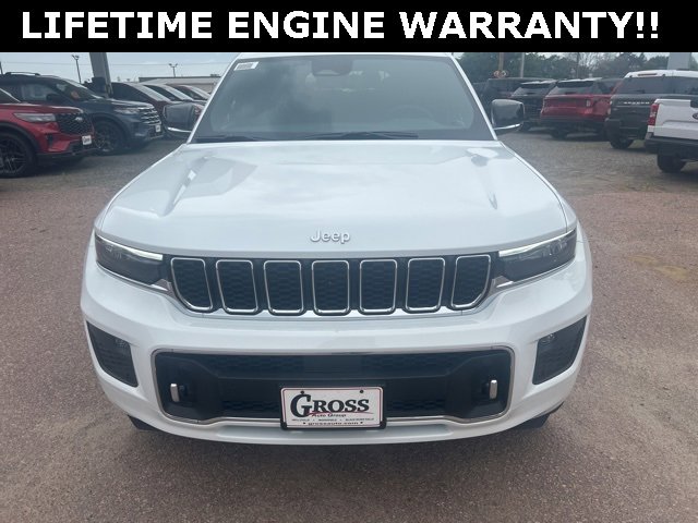 New 2025 Jeep Grand Cherokee L Overland w/ Luxury Tech Group IV image 3