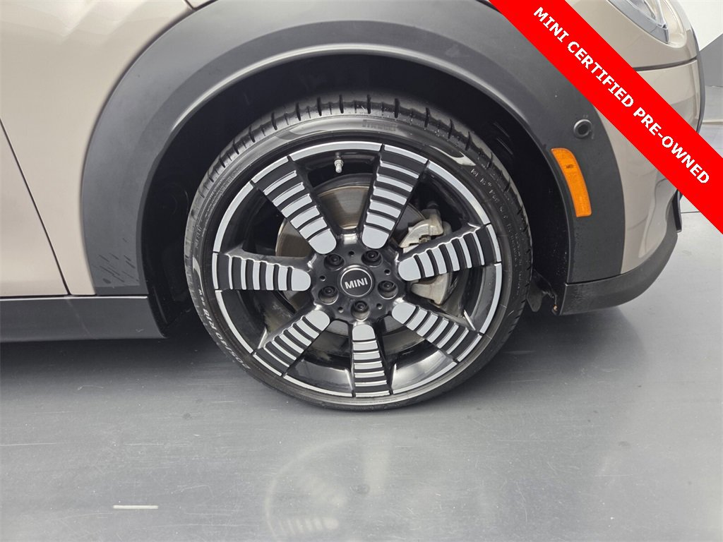 Used 2023 MINI Cooper S image 17