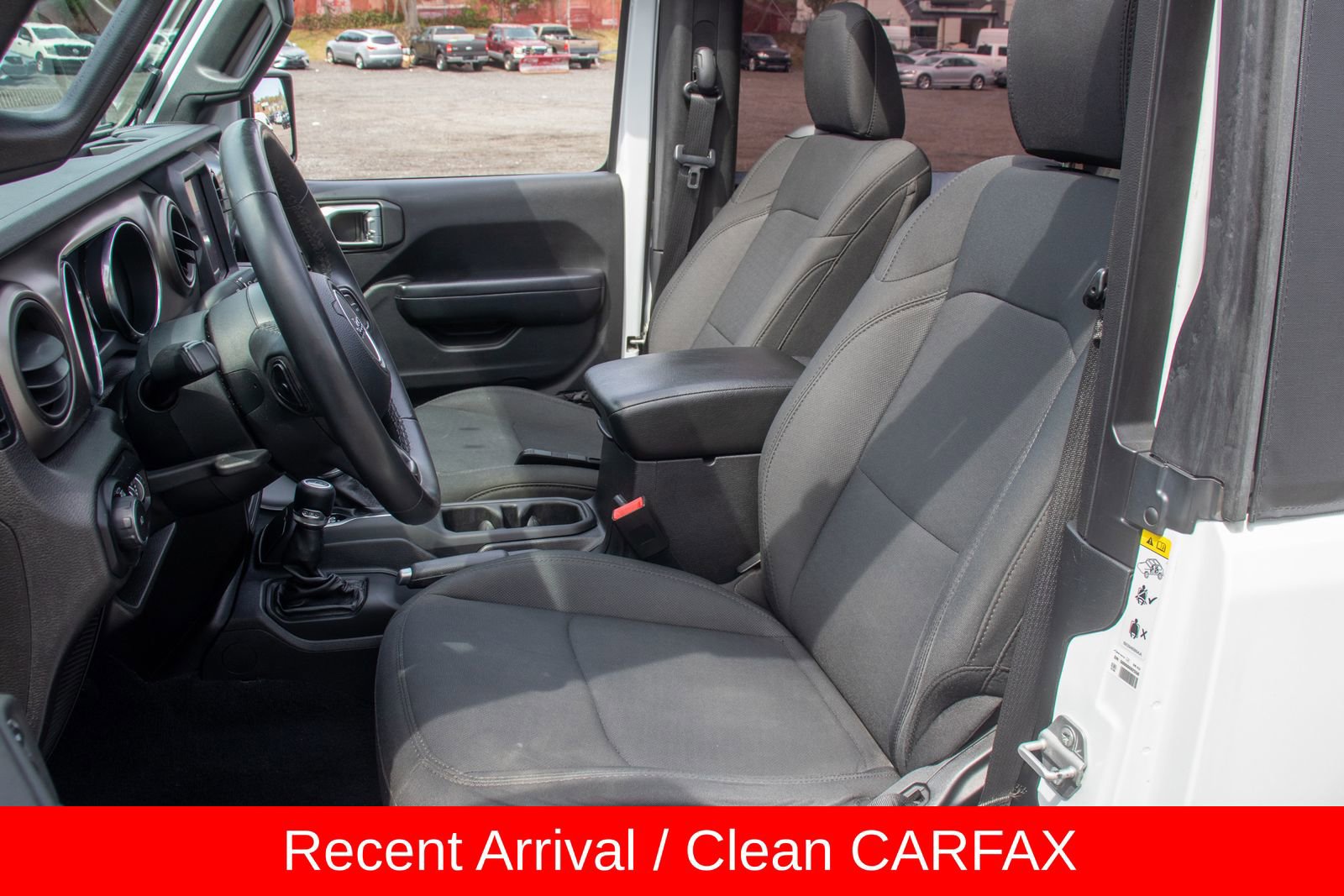 Used 2019 Jeep Wrangler Sport AWD/4WD image 13