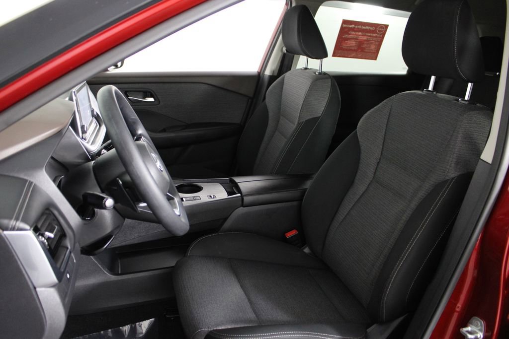 Certified 2022 Nissan Rogue SV FWD image 20