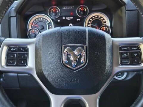 Used 2015 RAM 1500 Laramie w/ Convenience Group image 20