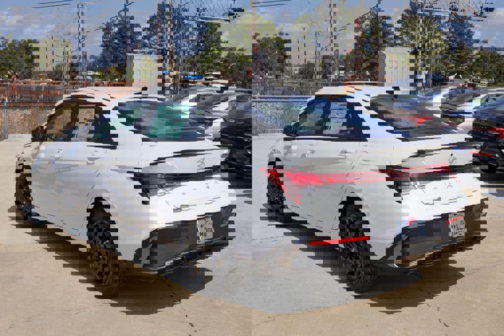 New 2026 Hyundai Elantra Sport image 2