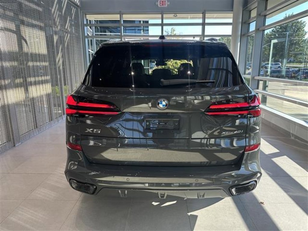 New 2026 BMW X5 xDrive40i w/ M Sport Package image 5