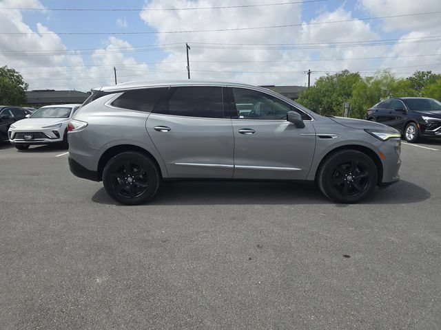 Used 2023 Buick Enclave Essence w/ Sport Touring Edition FWD image 4