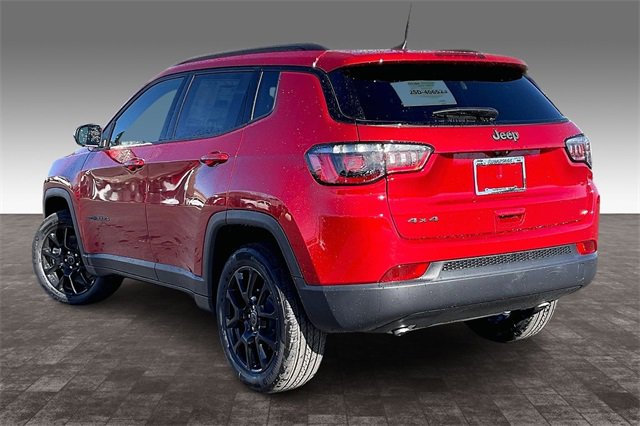 New 2026 Jeep Compass Latitude image 3