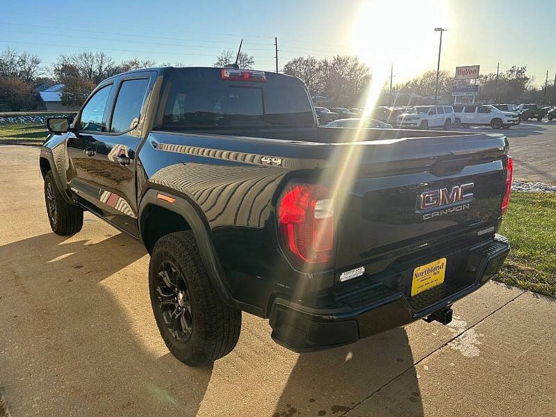 Used 2023 GMC Canyon Elevation w/ Convenience Package AWD/4WD image 3