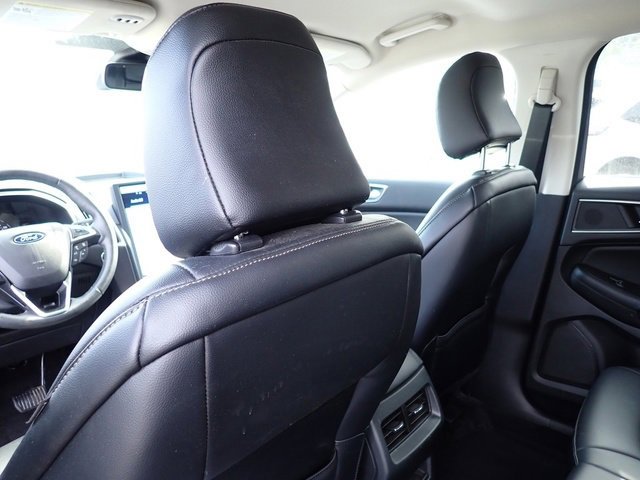 Certified 2022 Ford Edge SEL w/ Convenience Package image 17