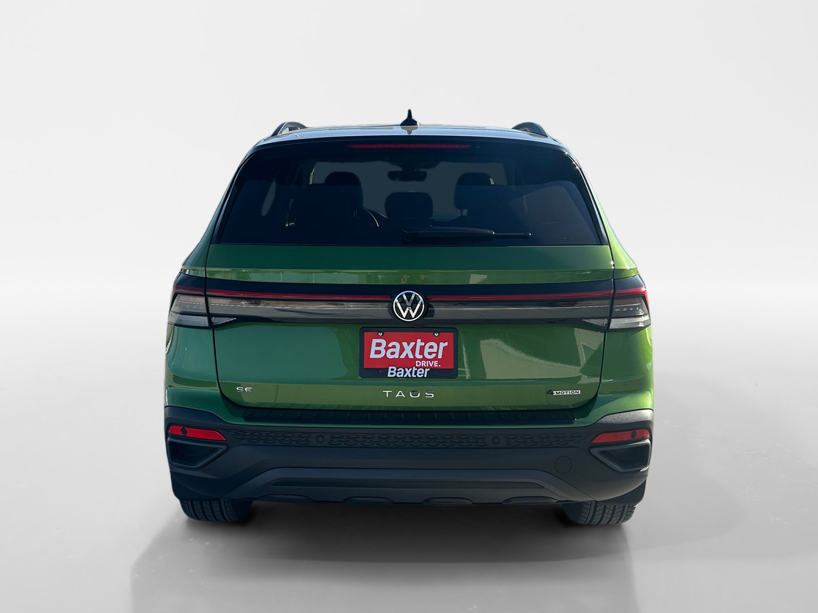 New 2025 Volkswagen Taos SE image 8