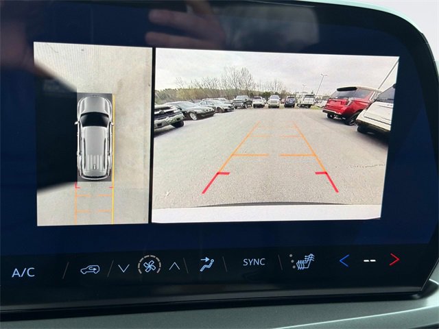 New 2026 Chevrolet Traverse LT w/ Driver Confidence Package image 28