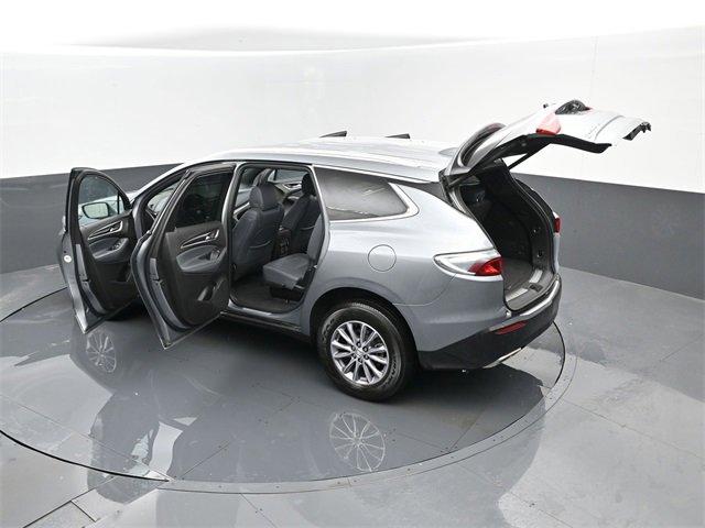 Used 2024 Buick Enclave Premium image 31